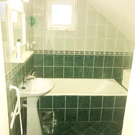 Bata Guest house